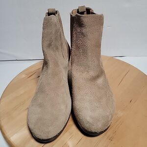 Array Womens Blair Taupe Suede block heel Ankle Boots Shoes US 8.5  M